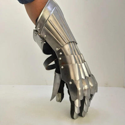 Medieval Warrior Steel Gothic Knight Style Warrior Functional Gloves & Gauntlets - collectiblegiftitems