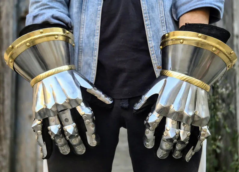 Armor Gauntlets