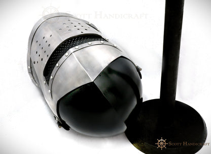 Casco de caballeros templarios medievales con visera Barbuta (negro) de Scott Handicrafts