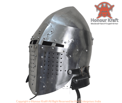 armor helmet Romance of Alexander type 4