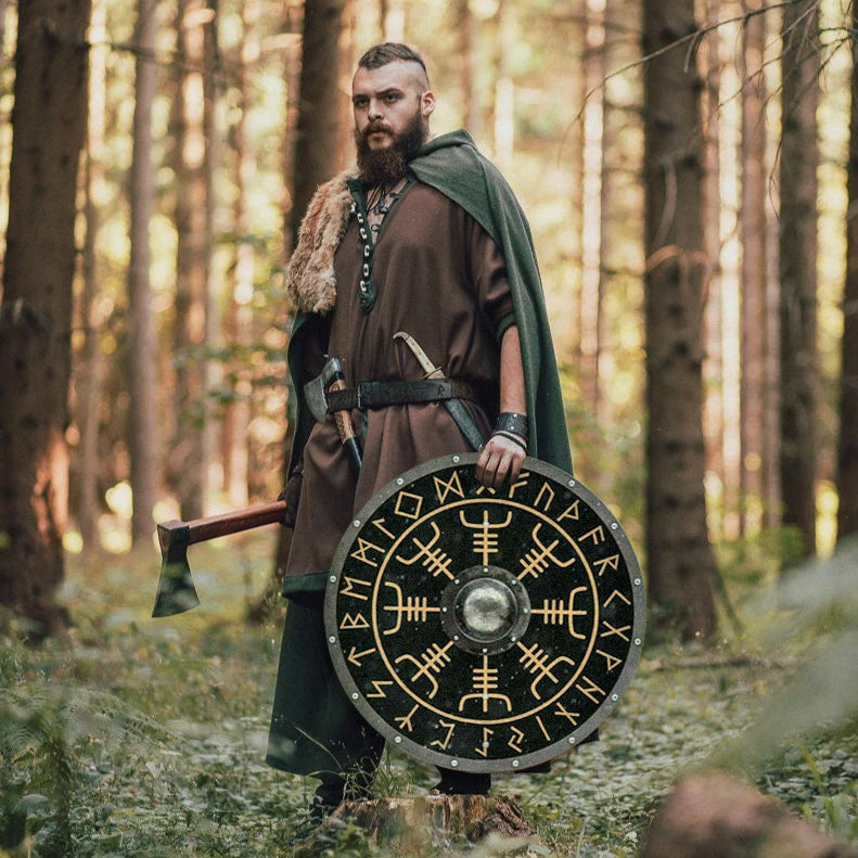 Escudo vikingo de madera lisa y acero con símbolo de yelmo de asombro, 24"