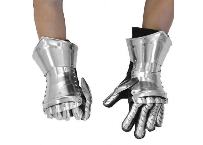 Medieval Knight Gothic Style Functional Armor Gauntlets - collectiblegiftitems