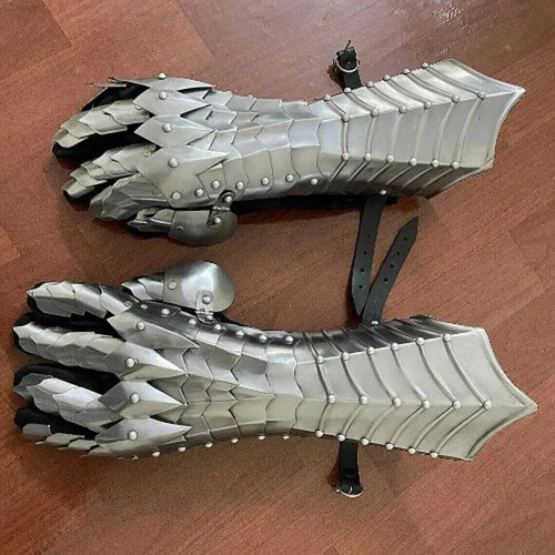 Medieval Metal Gauntlets Gothic Armor Gloves Pair