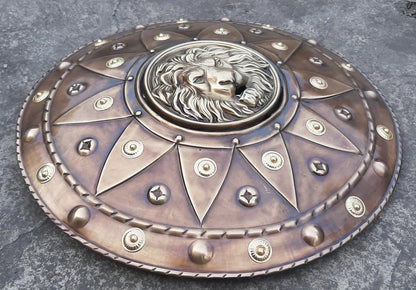 Cara de escudo circular estampada con león real del guerrero medieval, 22