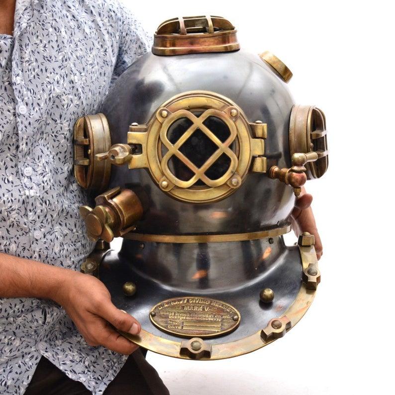 Unique Design Art Collectible Deep Sea Diving Helmet. - collectiblegiftitems