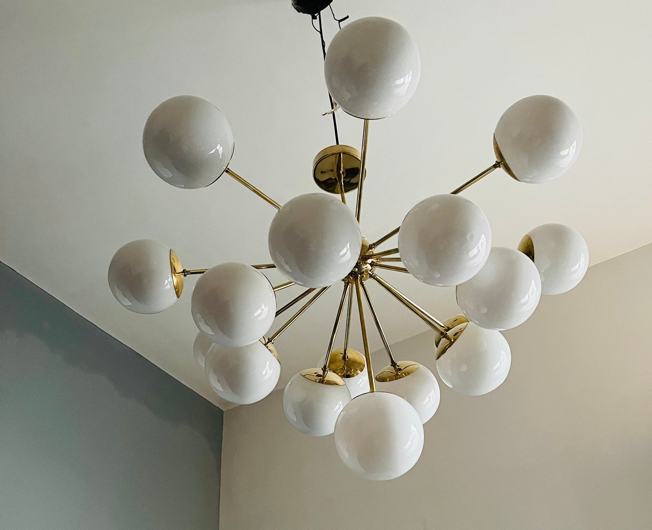 17 Arms Handmade Polished Brass Sputnik Chandelier