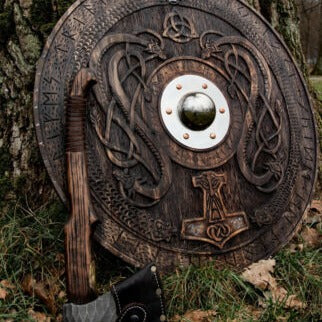 Escudo vikingo con adornos rúnicos nórdicos Jörmungandr tallados a mano, grande, 36"