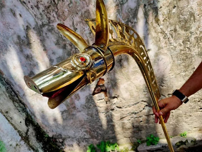 Carnyx de Tintignac - Cuerno de trompeta de guerra celta de Deskford medieval