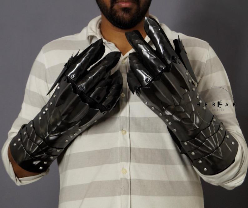 Nazgul Ringwraith Gauntlets Costume
